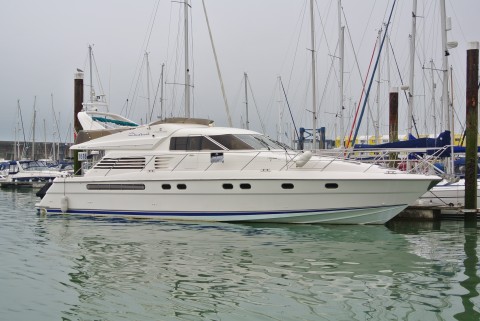 Fairline Squadron 65