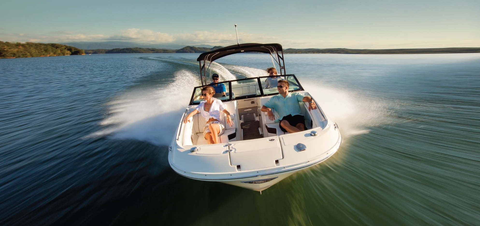 Sea Ray Brochure Image