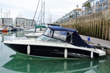 Sea Ray 220 Sunsport