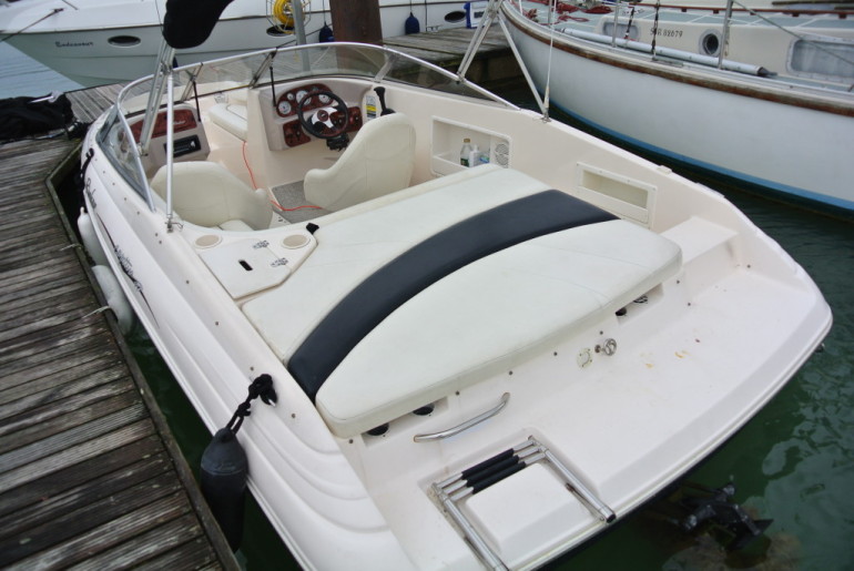 Rinker 192 Captiva Bowrider Brighton Boat Sales