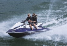 Yamaha WaveRunner VX Deluxe & VX Cruiser Jet Skis
