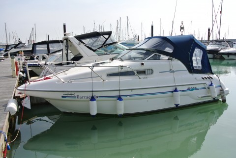 Sealine S24