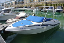 Larson 186 Senza Bowrider