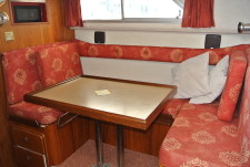 Fairline 32 Sedan Flybridge