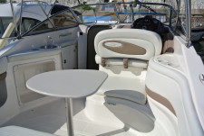 Regal 2465 Commodore