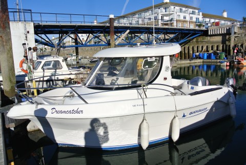 Quicksilver 580 Pilothouse