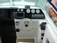 Rinker 250 Fiesta Vee