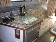 Rinker 250 Fiesta Vee