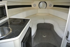 Rinker 242 Fiesta Vee