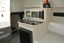 Rinker 242 Fiesta Vee