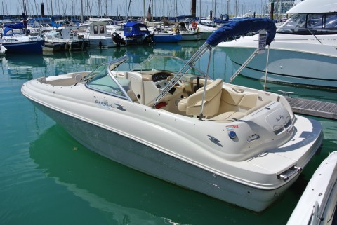 Sea Ray 190 Sundeck