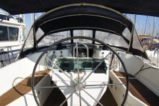 Beneteau Oceanis 411