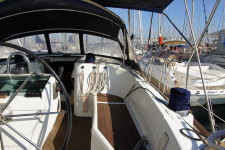 Beneteau Oceanis 411