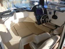 Quicksilver 605 Captur Pilothouse