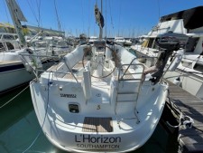 Beneteau Oceanis Clipper 373