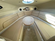 Regal 2665 Commodore