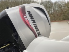 Quicksilver 500 Pilothouse