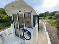 Quicksilver Captur 755