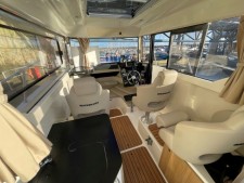 Quicksilver Captur 755