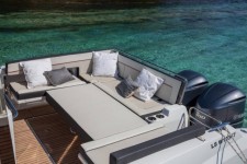 Jeanneau Cap Camarat 10.5 WA Series 2 (New)