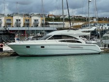 Princess 42 Flybridge