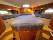 Princess 42 Flybridge