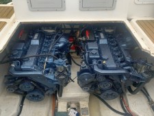 SOLD Osprey 30 Long Cabin