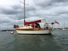SOLD Golden Hind 31