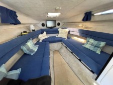 Rinker 260 Fiesta Vee