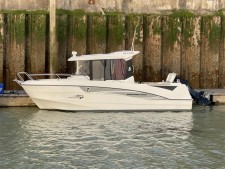 SOLD Beneteau Barracuda 7