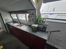 Connoisseur 1275 (Ideal Liveaboard!)