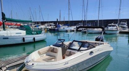 Bayliner VR6 Bowrider