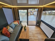 New Waterfront Luxury Houseboat