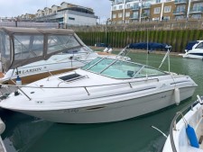 Sea Ray 215 Express Cruiser