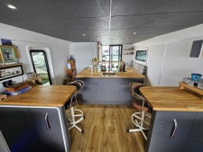 Inspiration 36ft Marina Boat & Waterlodge