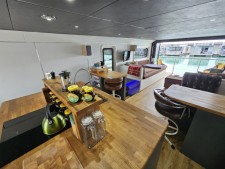 Inspiration 36ft Marina Boat & Waterlodge