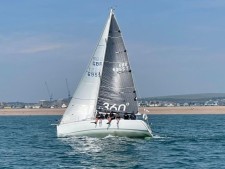 Beneteau First 33.7