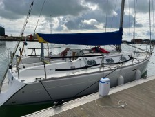 Beneteau First 33.7