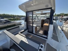 Jeanneau Merry Fisher 895